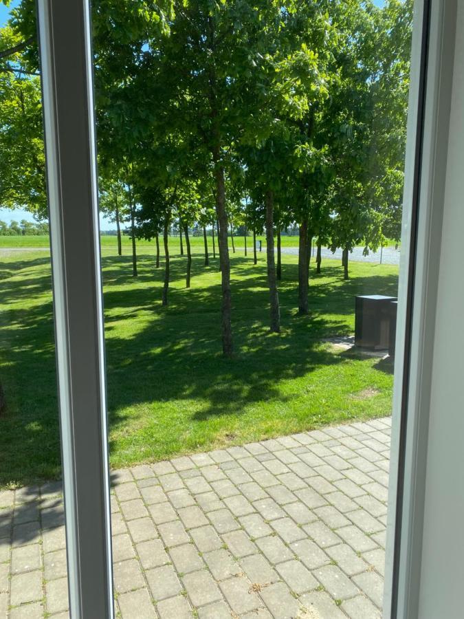 Country Home Hejnsvig Bagian luar foto