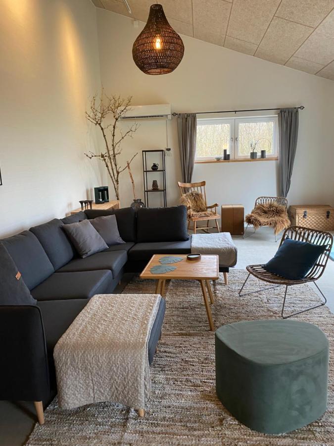 Country Home Hejnsvig Bagian luar foto